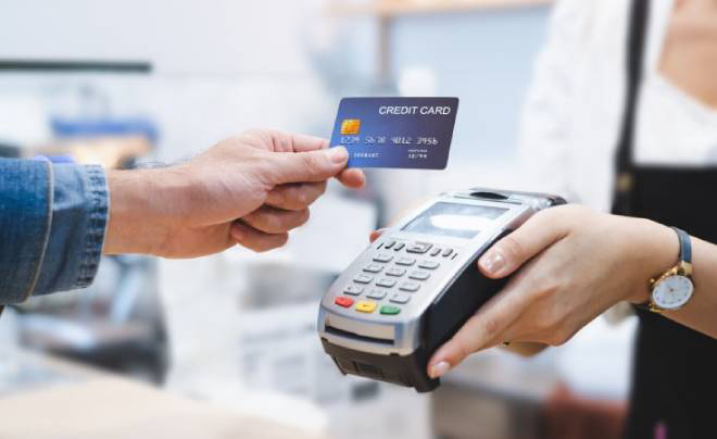 Hiểu về trả góp qua thẻ tín dụng