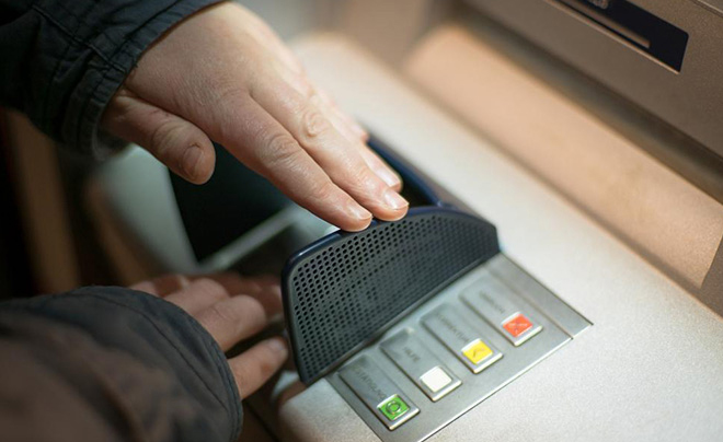Mẹo quản lý mã PIN ATM an toàn, bảo mật
