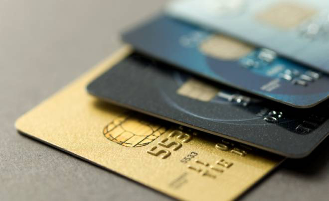 Ưu điểm và hạn chế của các loại thẻ tín dụng